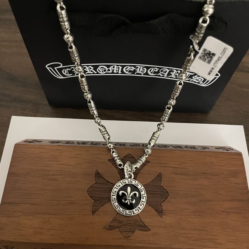 Ch**me He**ts necklaces